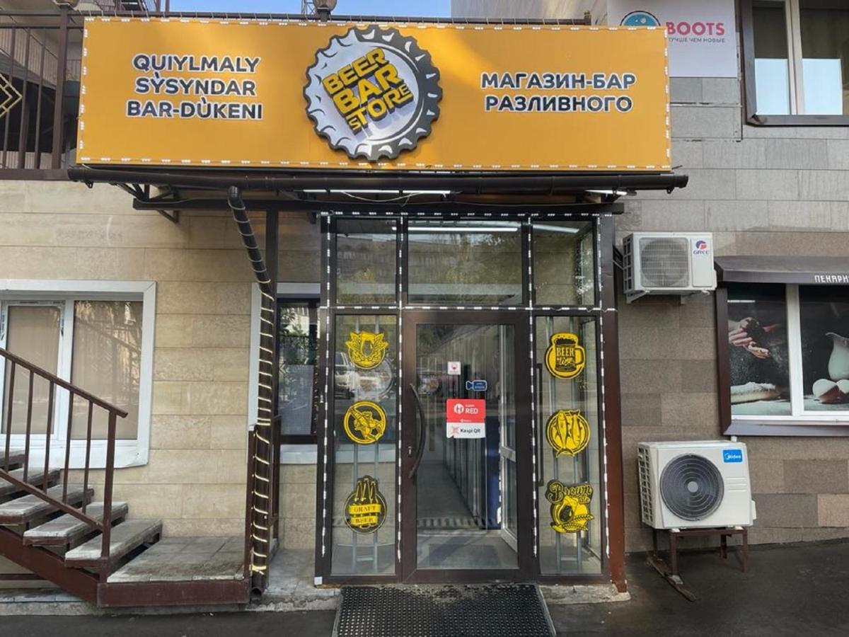 Апартаменты Студия NEW YORK в самом центре города Алматы Экстерьер фото
